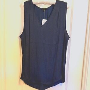 NWT Banana Republic Silky Sleeveless Blouse - Navy XL
